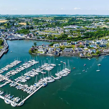 Apartmán Town Center Beautiful 2 Bed *